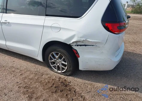 2021 Chrysler Pacifica Touring из США, поврежденный, VIN 2C4RC1FG6MR526427